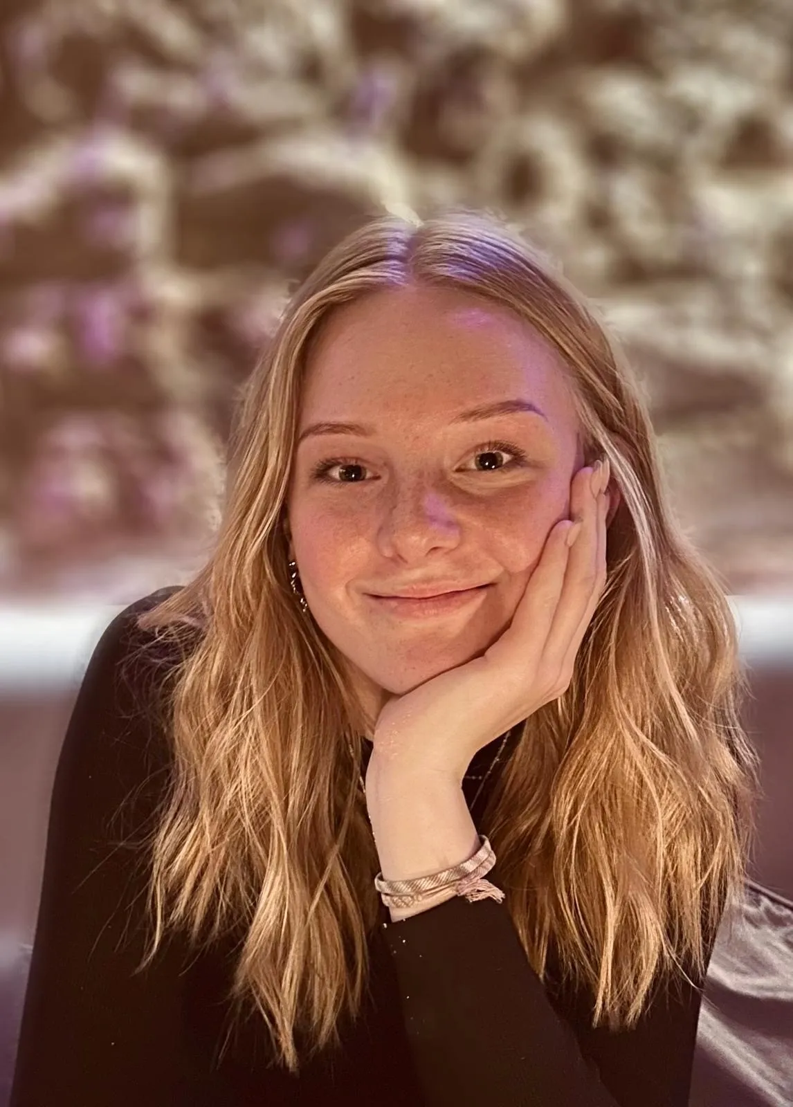 Fee Hengl, Porträt.